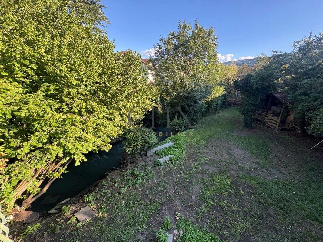 Maison 173 m² à Sallanches  - photo 2