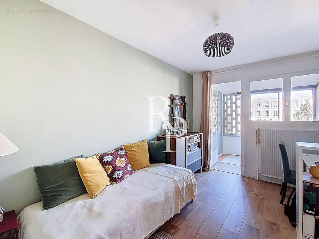 Appartement à LYON-5E