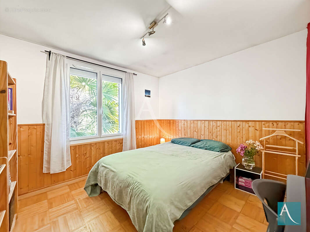 Maison 5 pièces - 128 m² habitables - Sous-sol total, 2 terrasses couvertes, jardin - Linas 91310 - photo 11