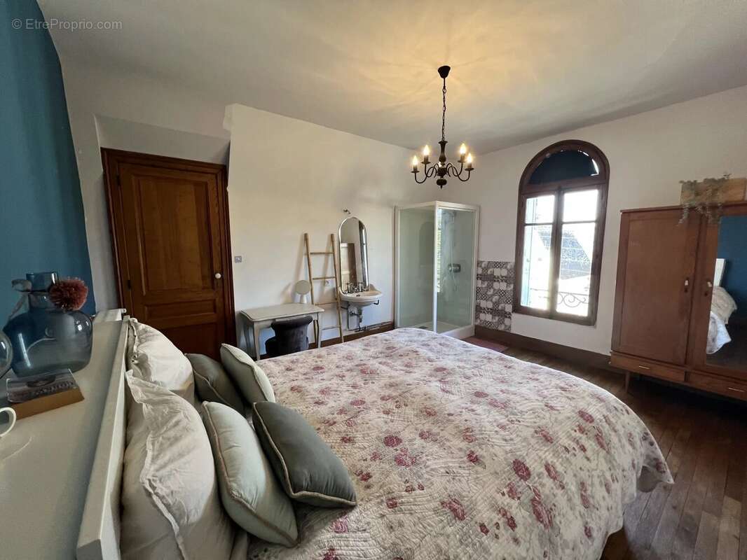 Maison à SAINTE-FOY-LA-GRANDE