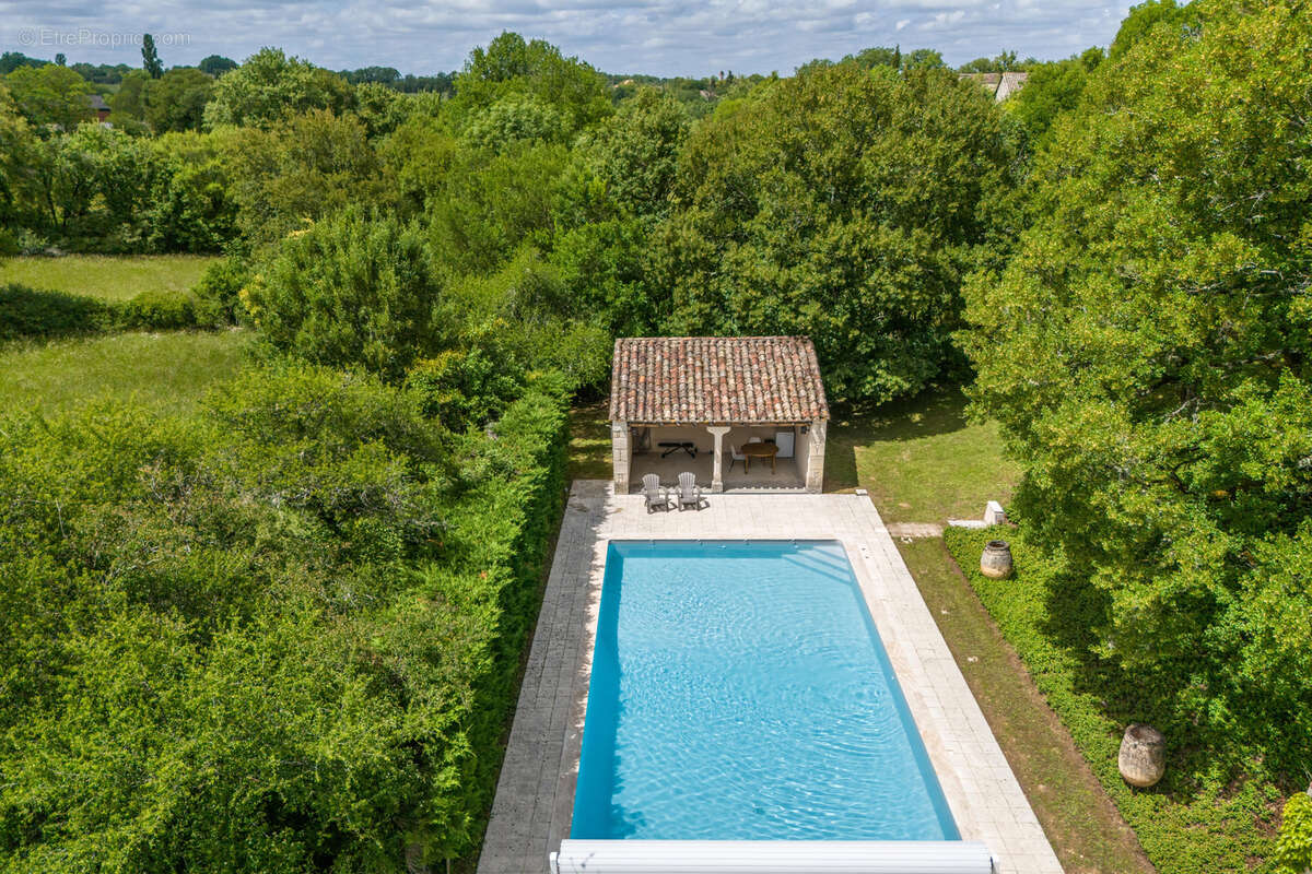 Maison à BAGAT-EN-QUERCY