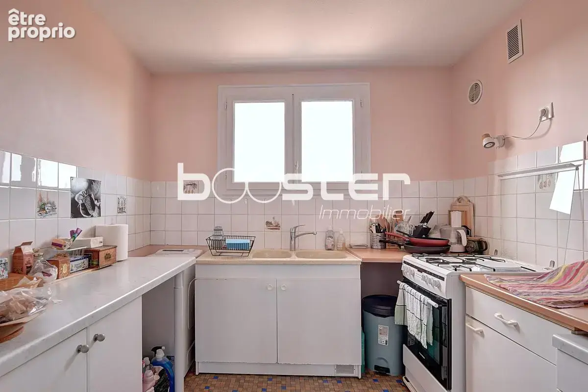 Appartement lumineux T3 avec balcon et ascenseur – Quartier Busca / Pont des demoiselles - photo 3