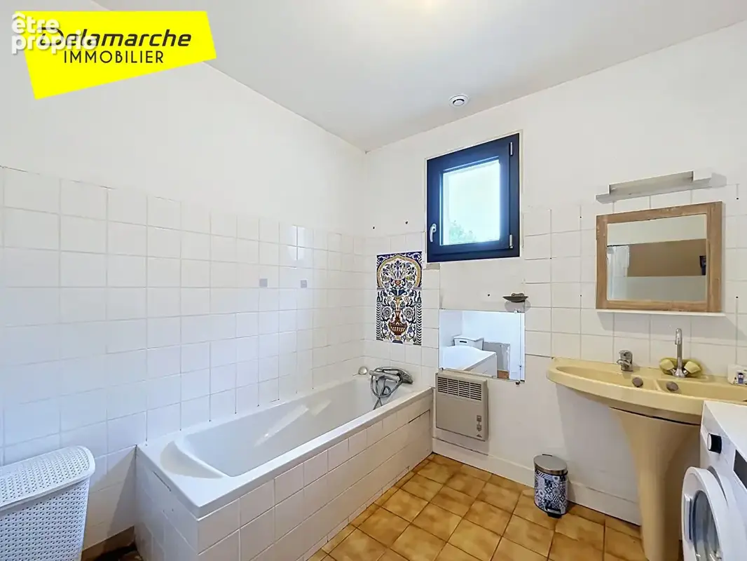 A vendre Maison poche du centre de Percy en Normandie. - photo 12