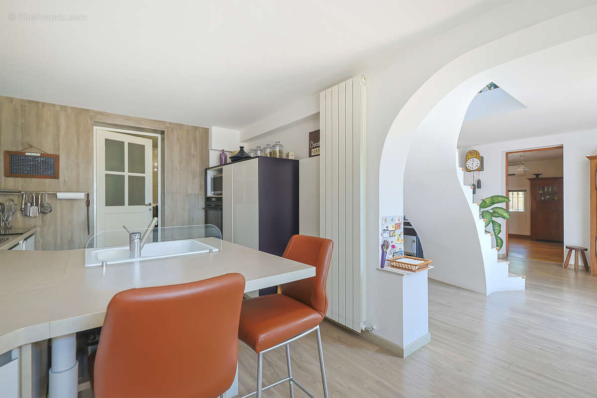 Maison à LA FARLEDE