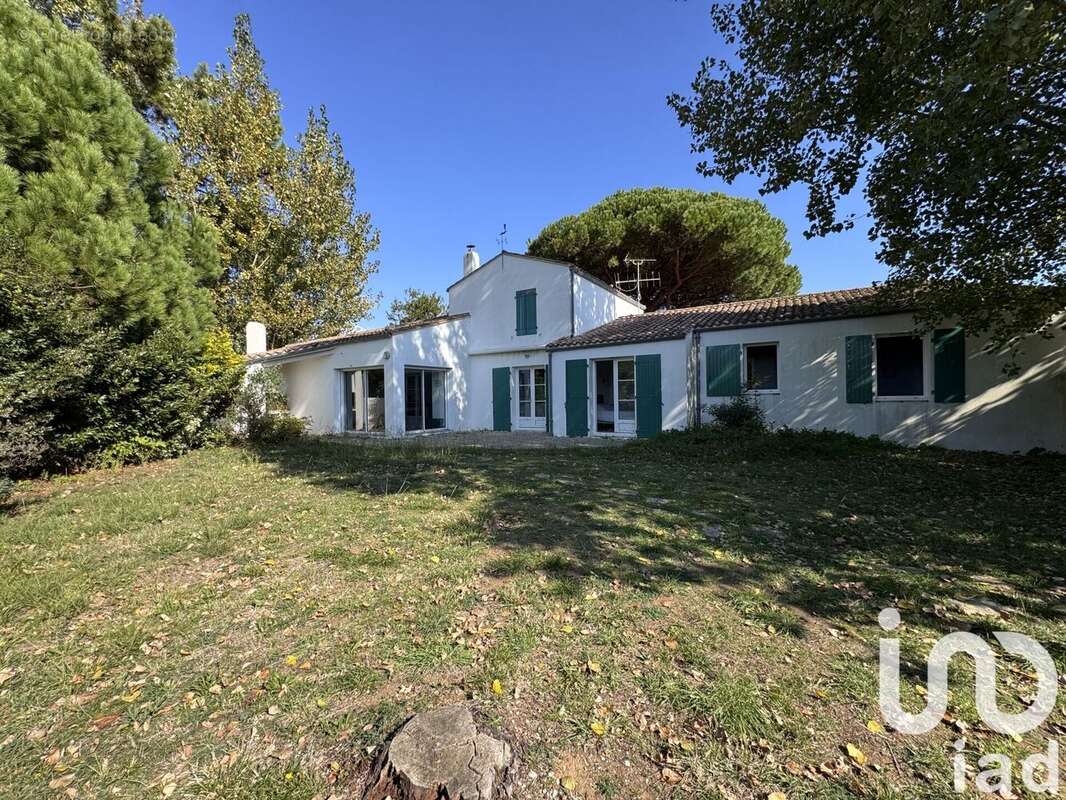 Photo 9 - Maison à LES PORTES-EN-RE