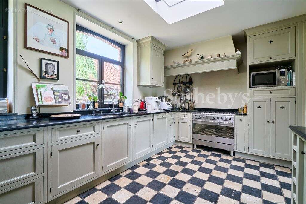 Maison à FACHES-THUMESNIL