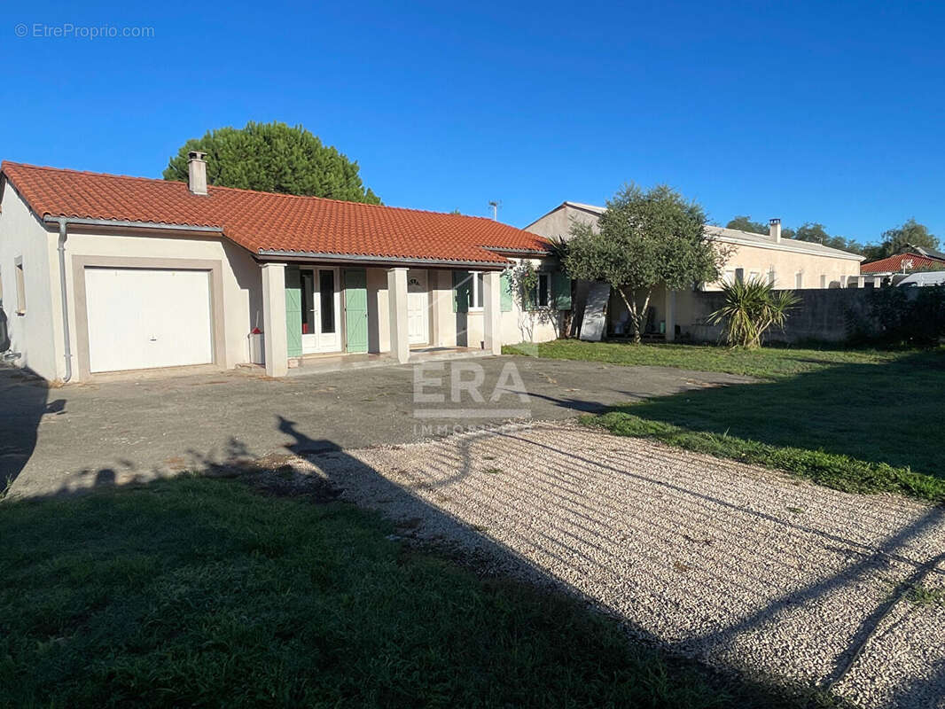 Maison à VIC-EN-BIGORRE