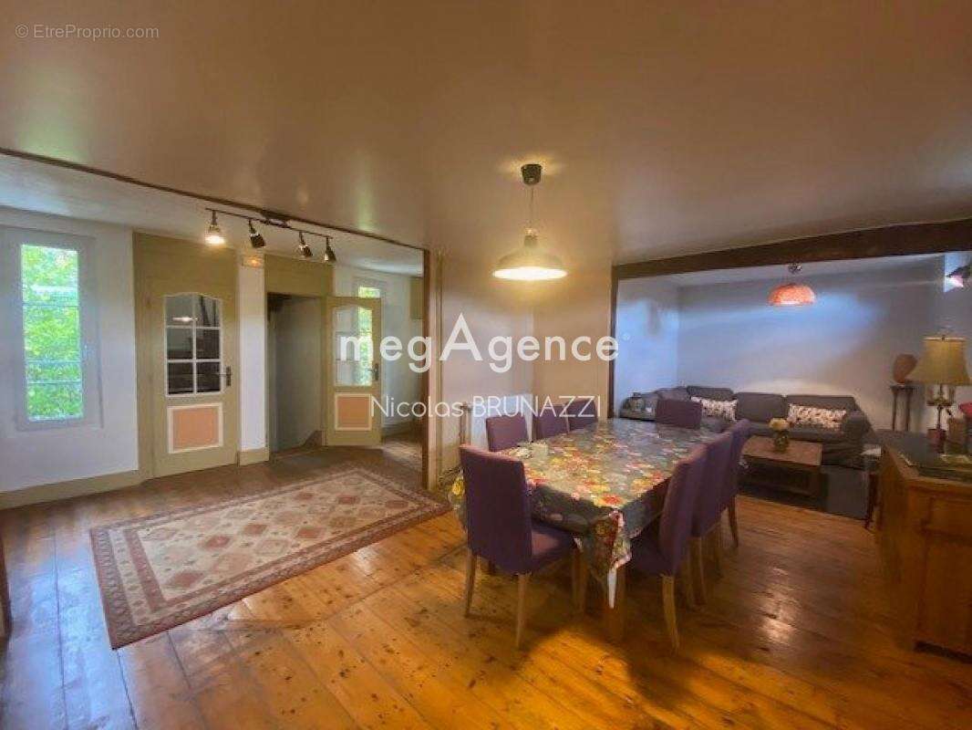 Maison à VIMOUTIERS