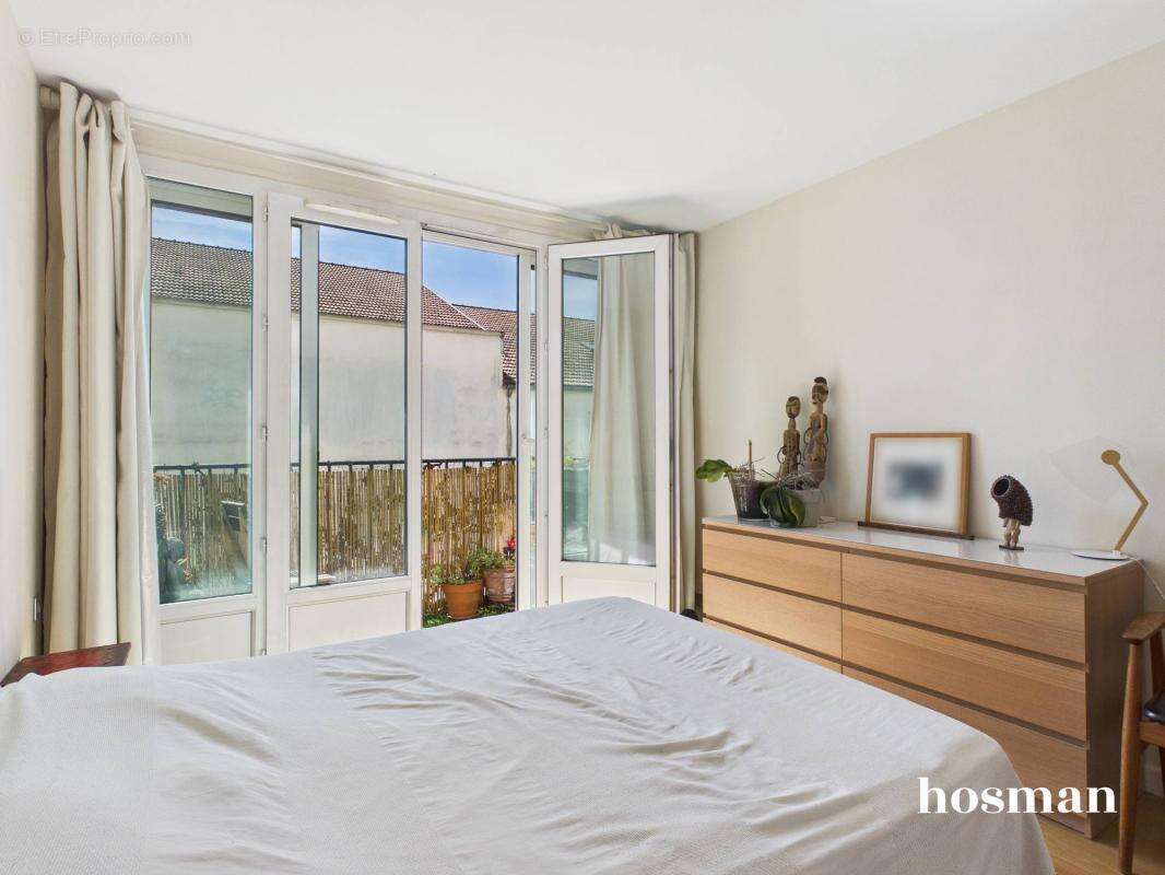 Appartement à PARIS-20E