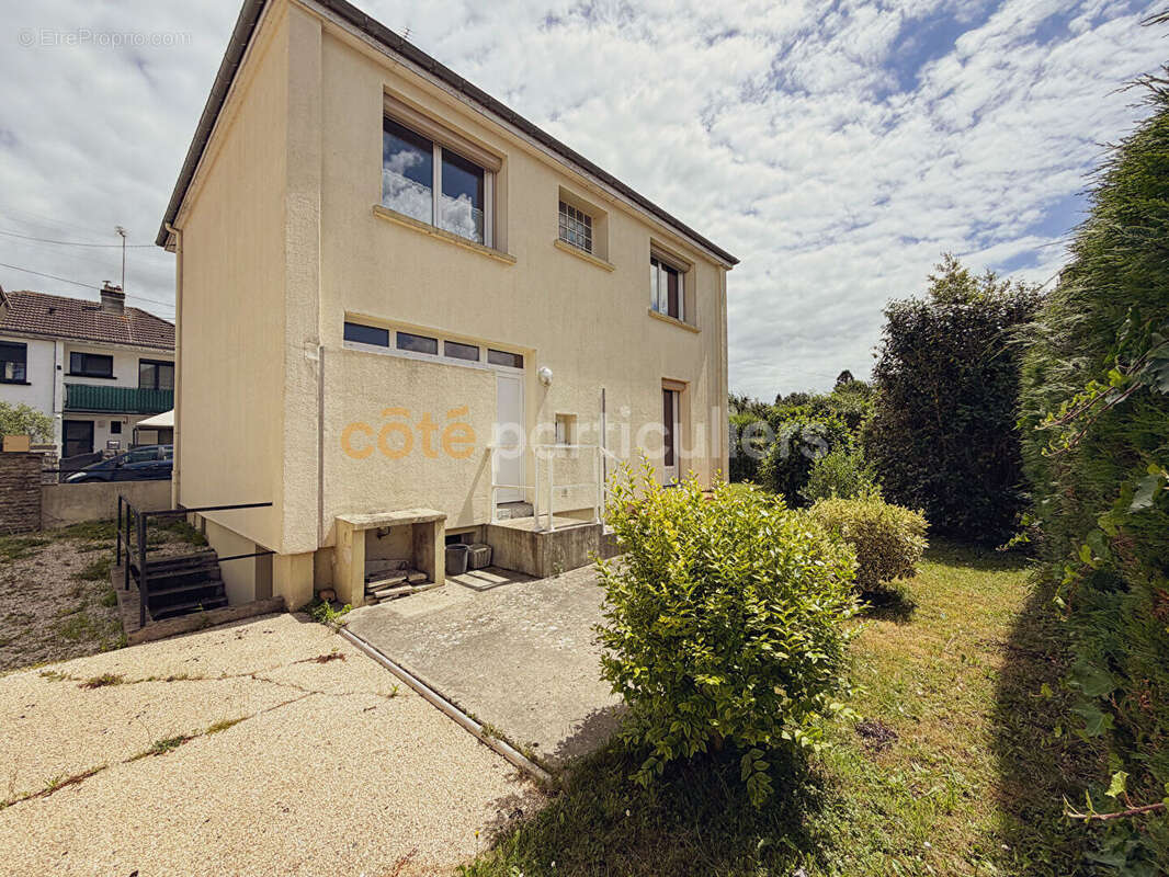 Maison à SAINT-LO