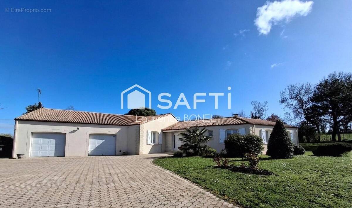 Photo 1 - Maison à FORS