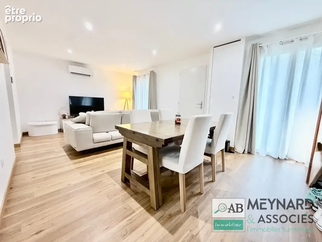 Maison à vendre de 2021, 3 chambres, 805m2 de terrain. - photo 4