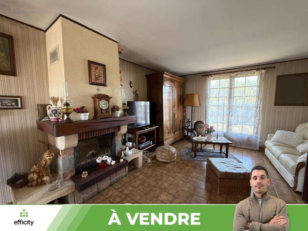 Maison 127 m² à Fontaine-Le-Comte  - photo 5