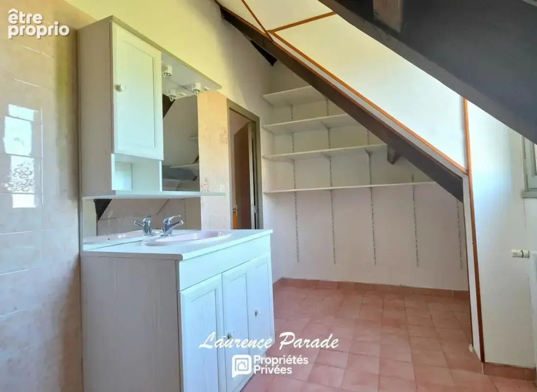 Maison  avec garage et parc, annexes - photo 8