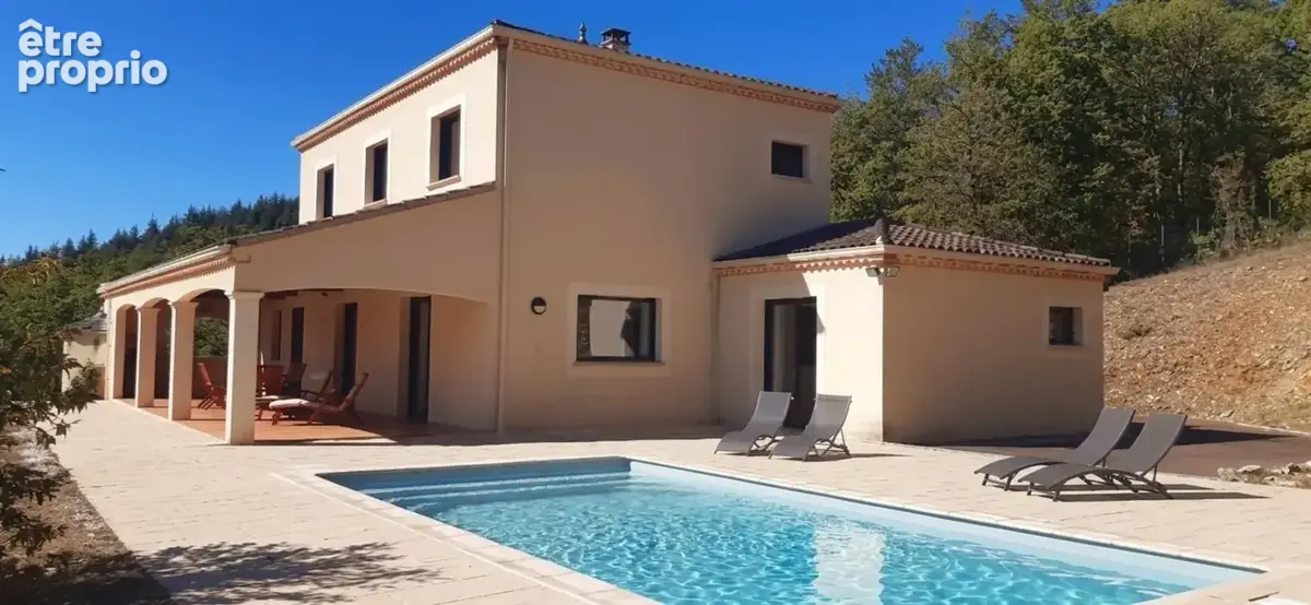 Maison à TOUR-DE-FAURE