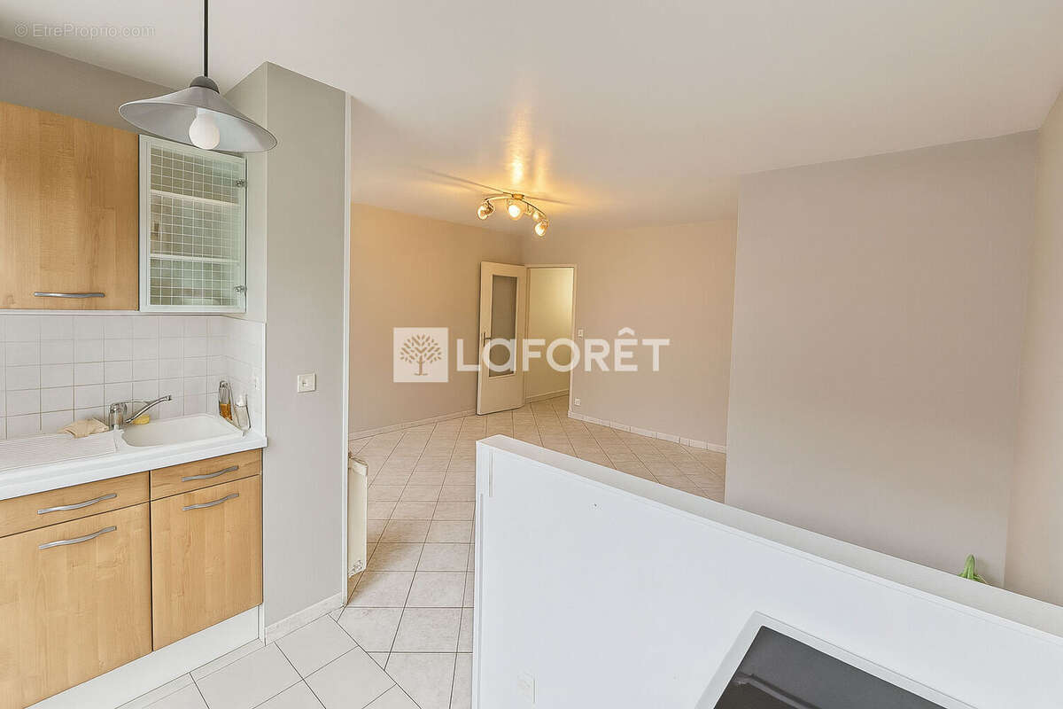 Appartement à LE PERREUX-SUR-MARNE