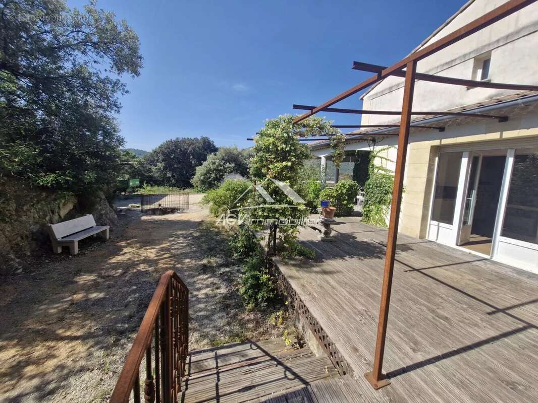 Maison à SAINT-FLORENT-SUR-AUZONNET