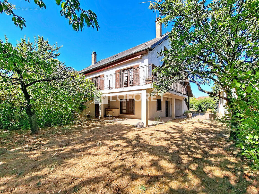 Maison à YERRES