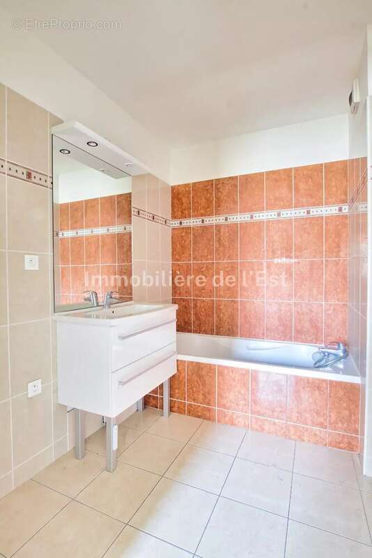 Appartement à LYON-8E