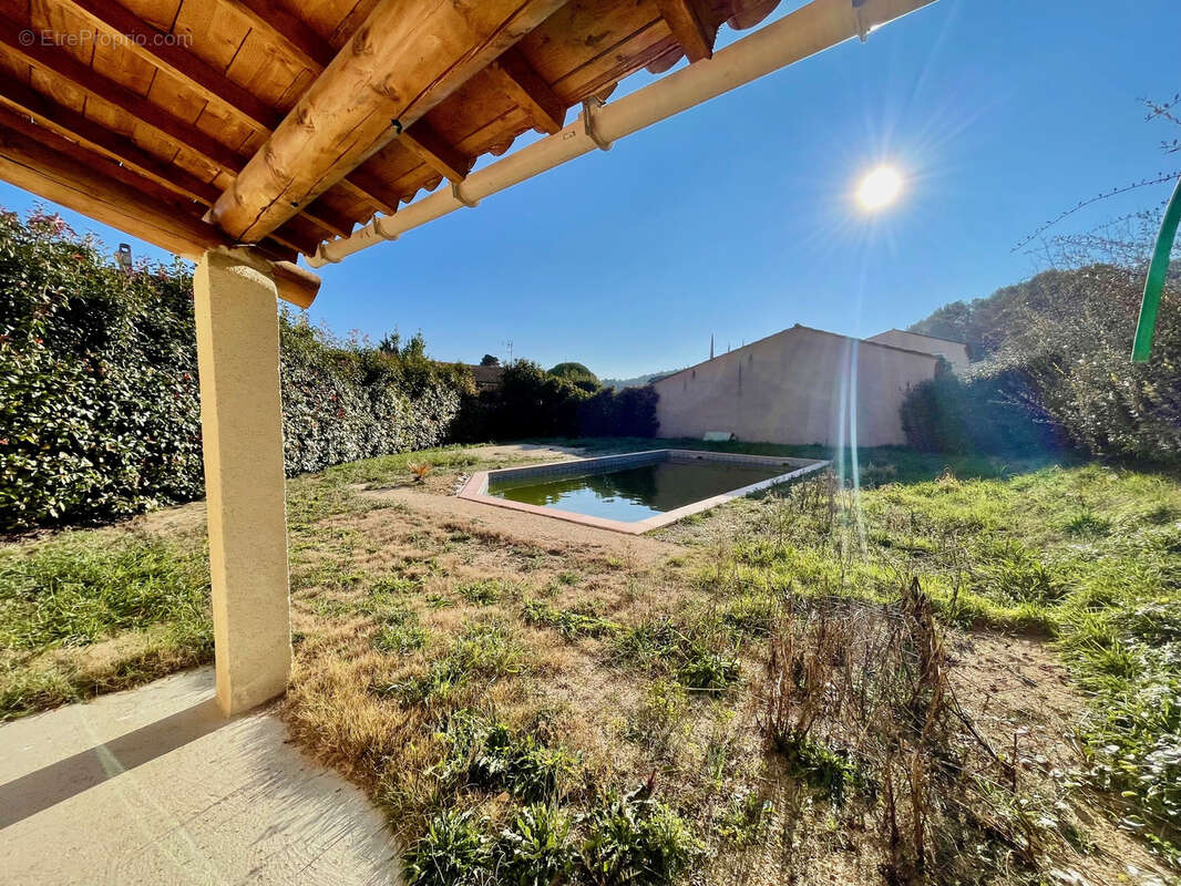 Maison à VAISON-LA-ROMAINE