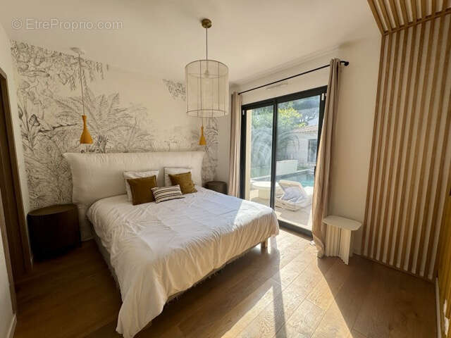 Maison à EGUILLES