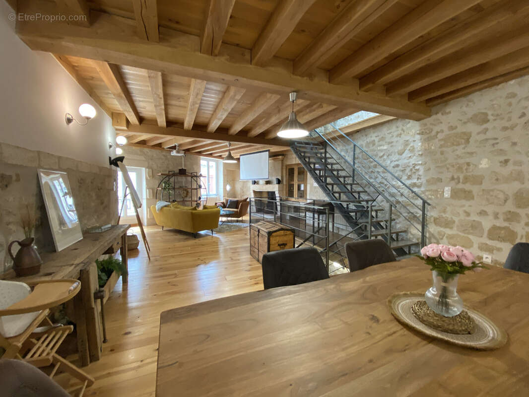 Maison à GOND-PONTOUVRE