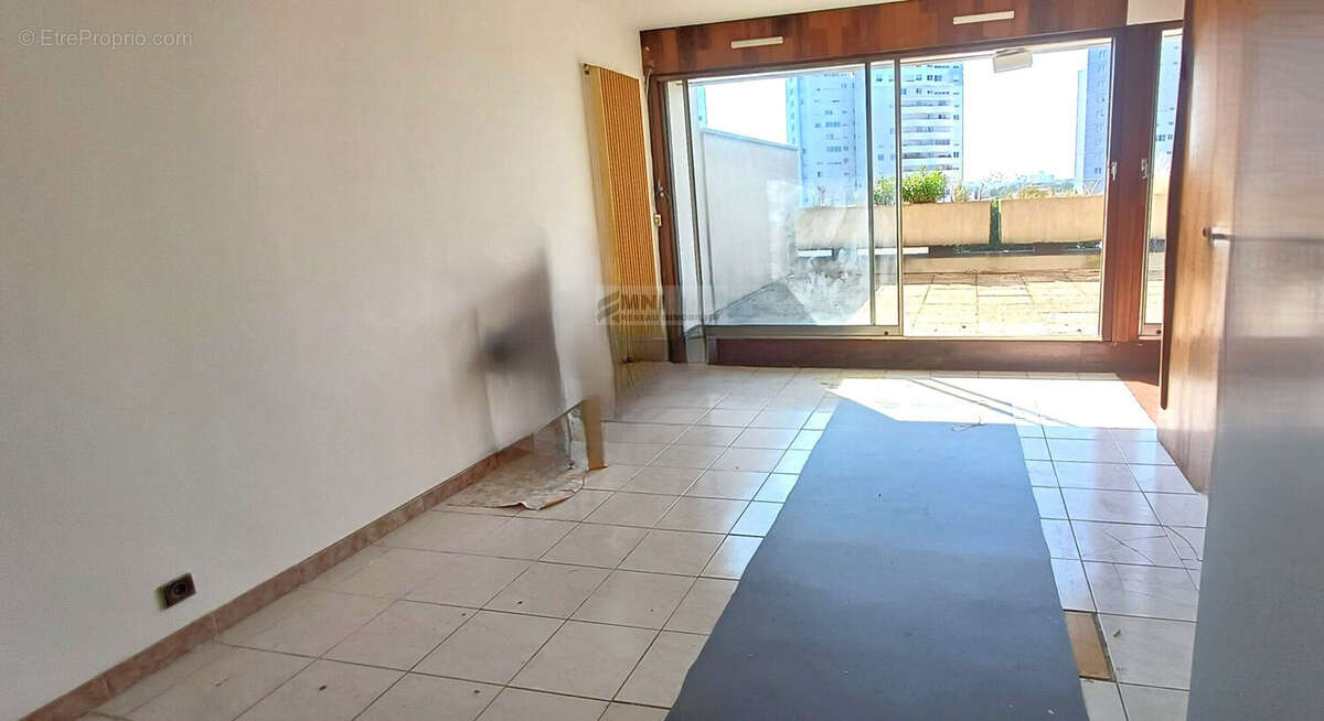 Appartement à MAISONS-ALFORT