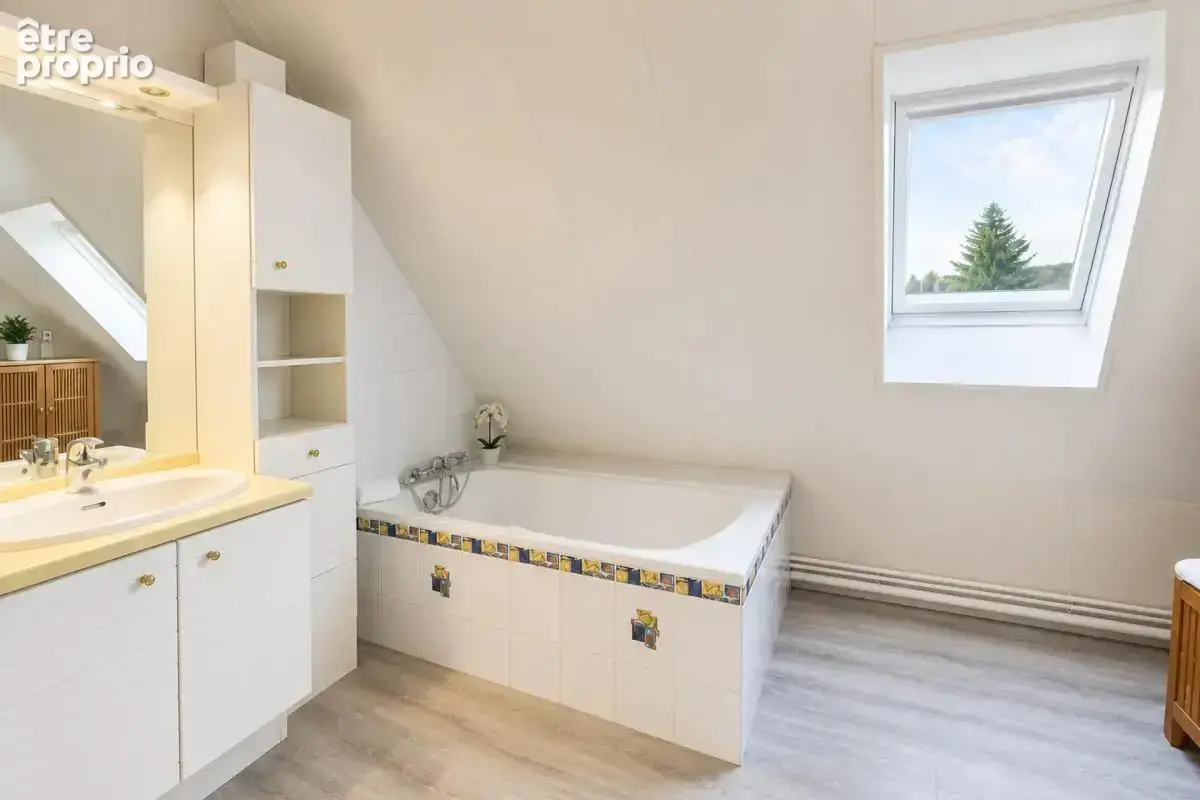 Maison de 5 pièces de 108 m² à Amfreville-sur-Iton - photo 16