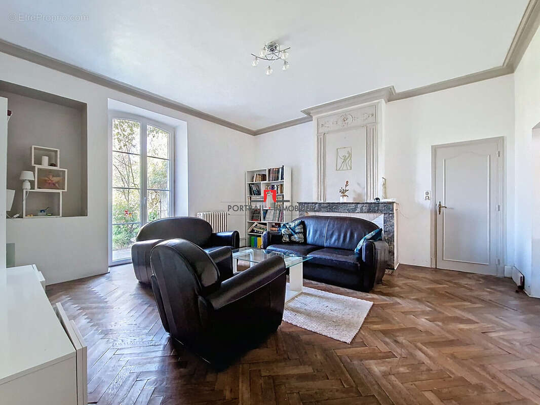 Maison à SAINT-ANDRE-DE-CUBZAC