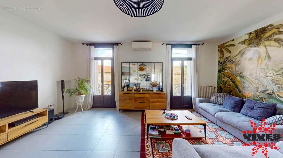 Maison 275 m² à Servian  - photo 2