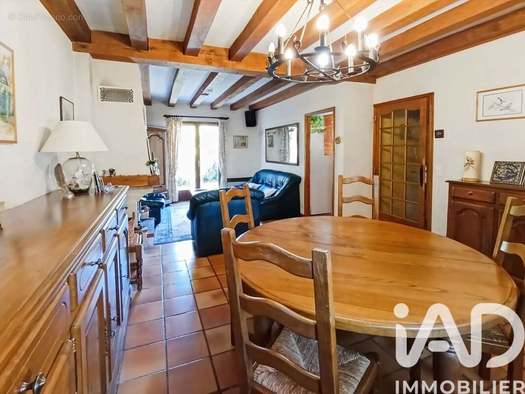 Maison 114 m² à Champigny-Sur-Marne  - photo 4