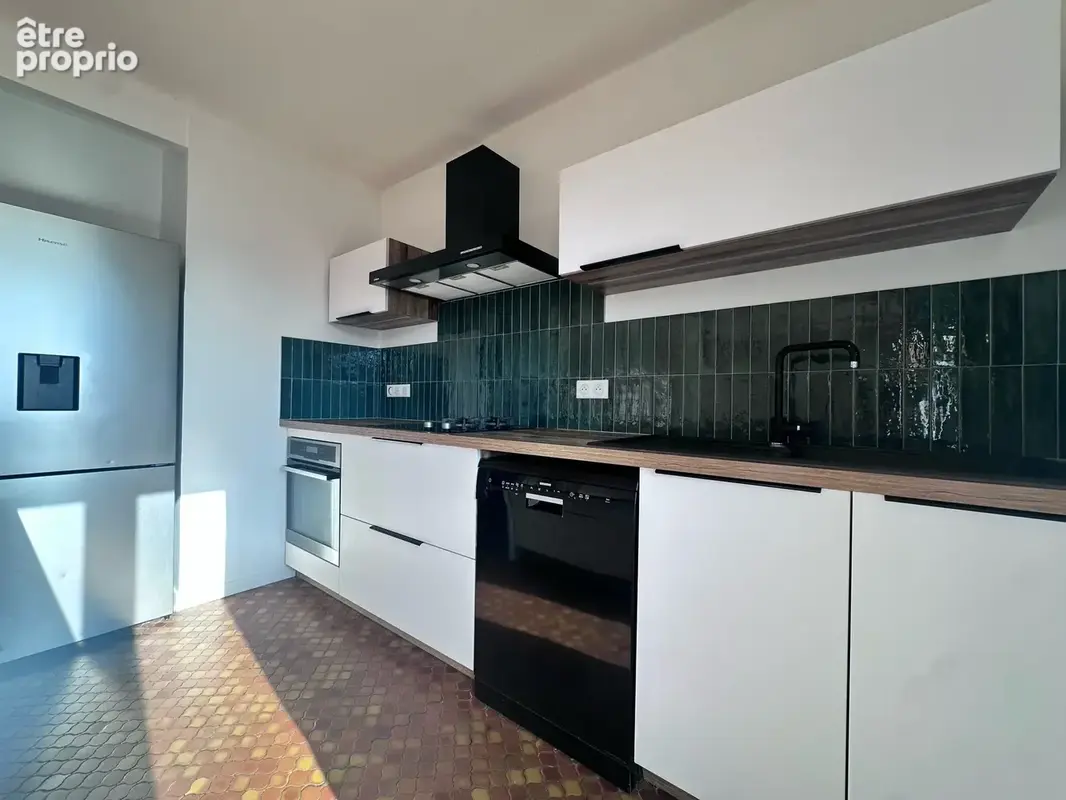 Port-Vendres : Duplex T4 balcon garage - photo 11