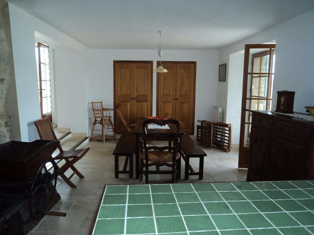 Maison à FORCALQUIER