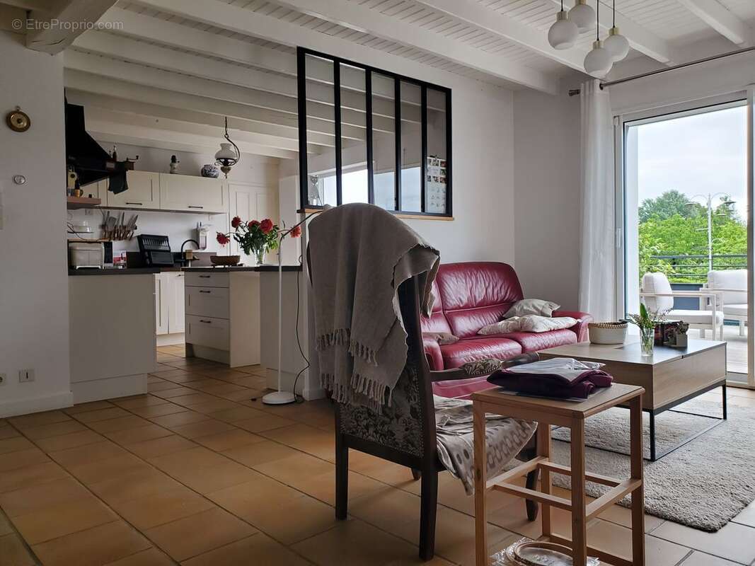 Maison à CHAMPNIERS