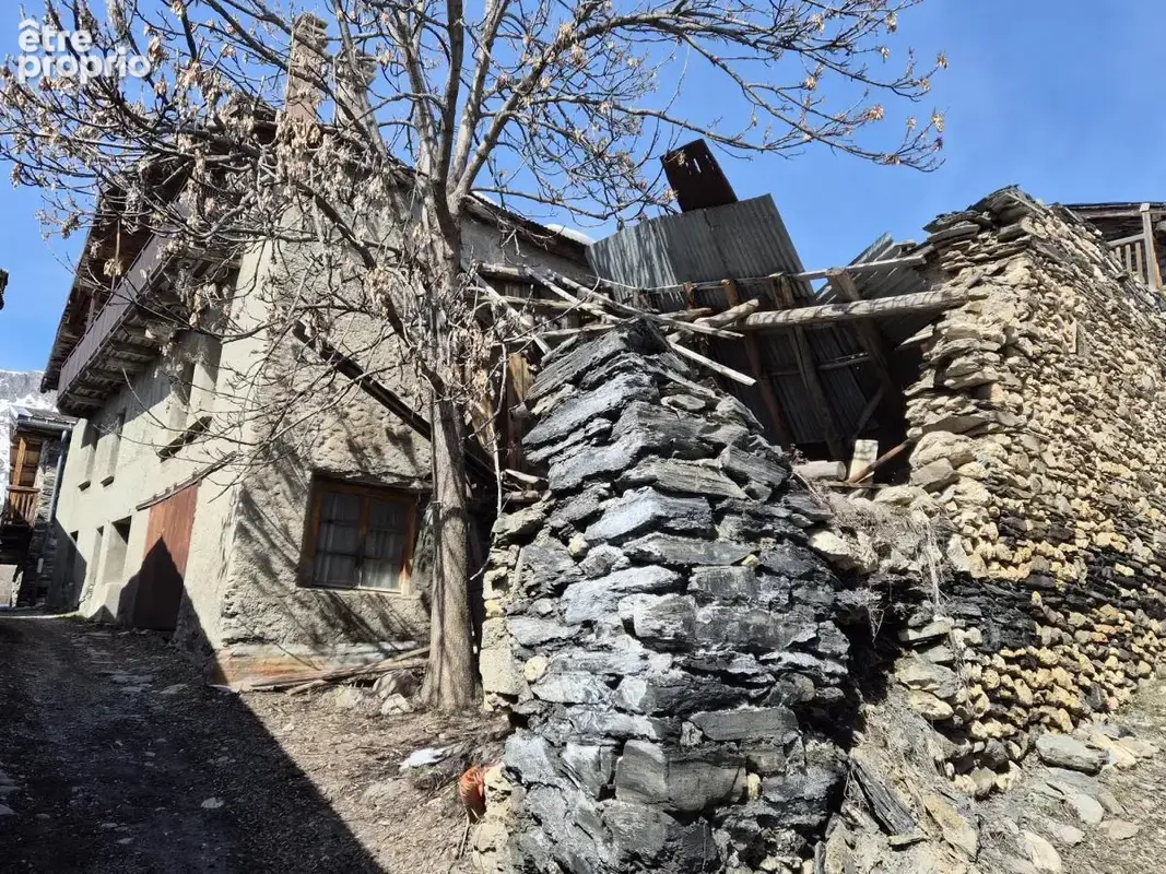 Maison 243 m² à Besse  - photo 6