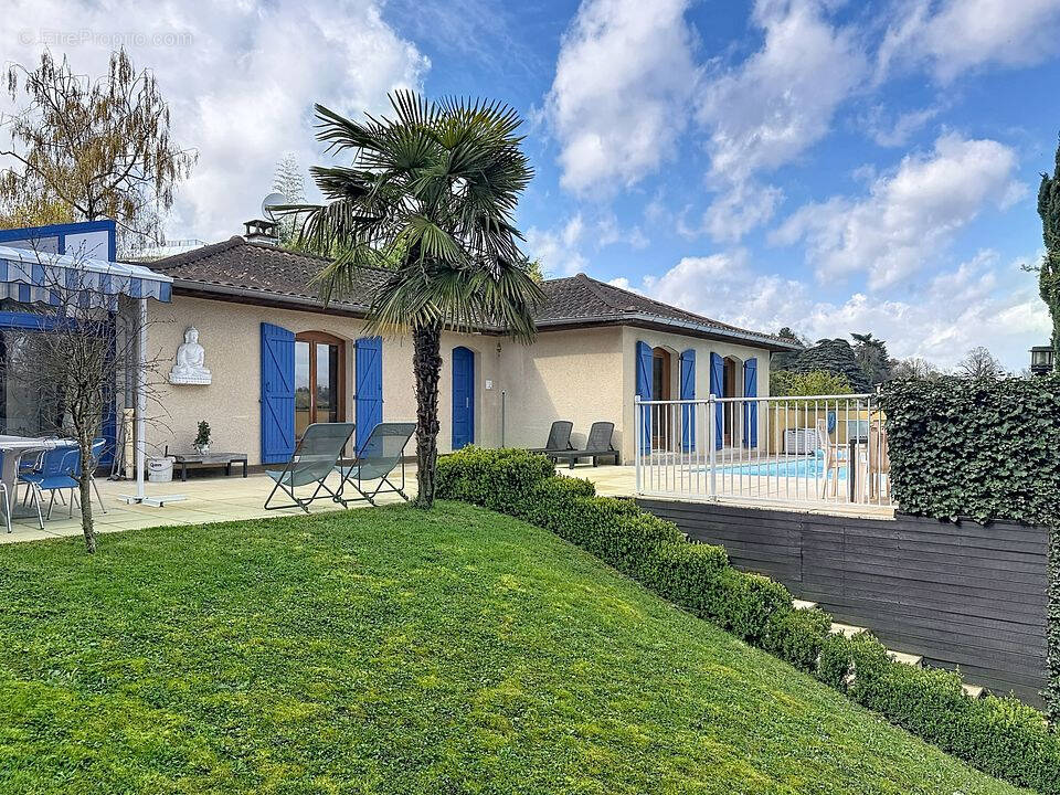 Maison à SAINT-CYR-AU-MONT-D'OR