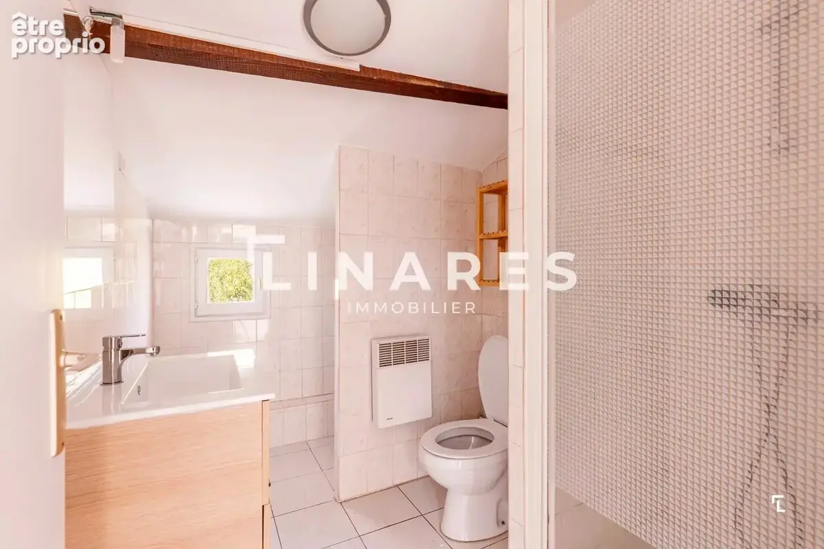 LE SAINT-JULIEN - Maison de village T3 Duplex de 70m2 - 13012 - photo 12