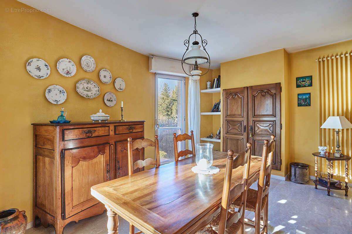 Appartement à AIX-EN-PROVENCE