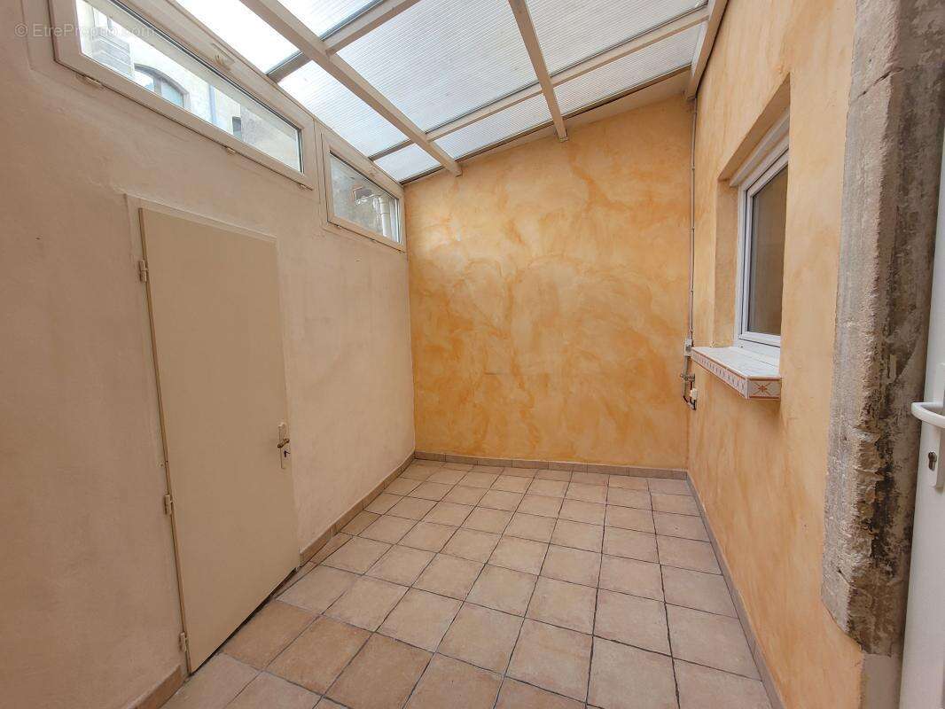 Maison à PONT-SAINT-ESPRIT