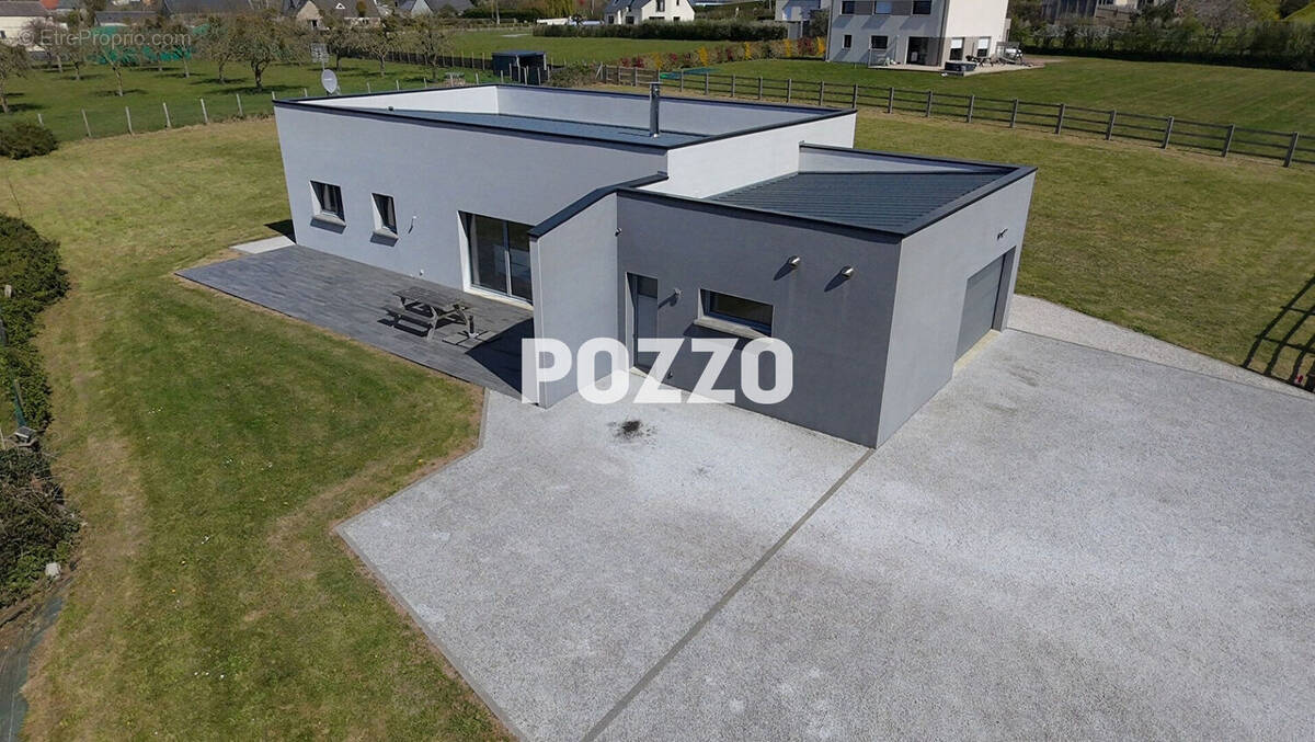 Maison à BLAINVILLE-SUR-MER