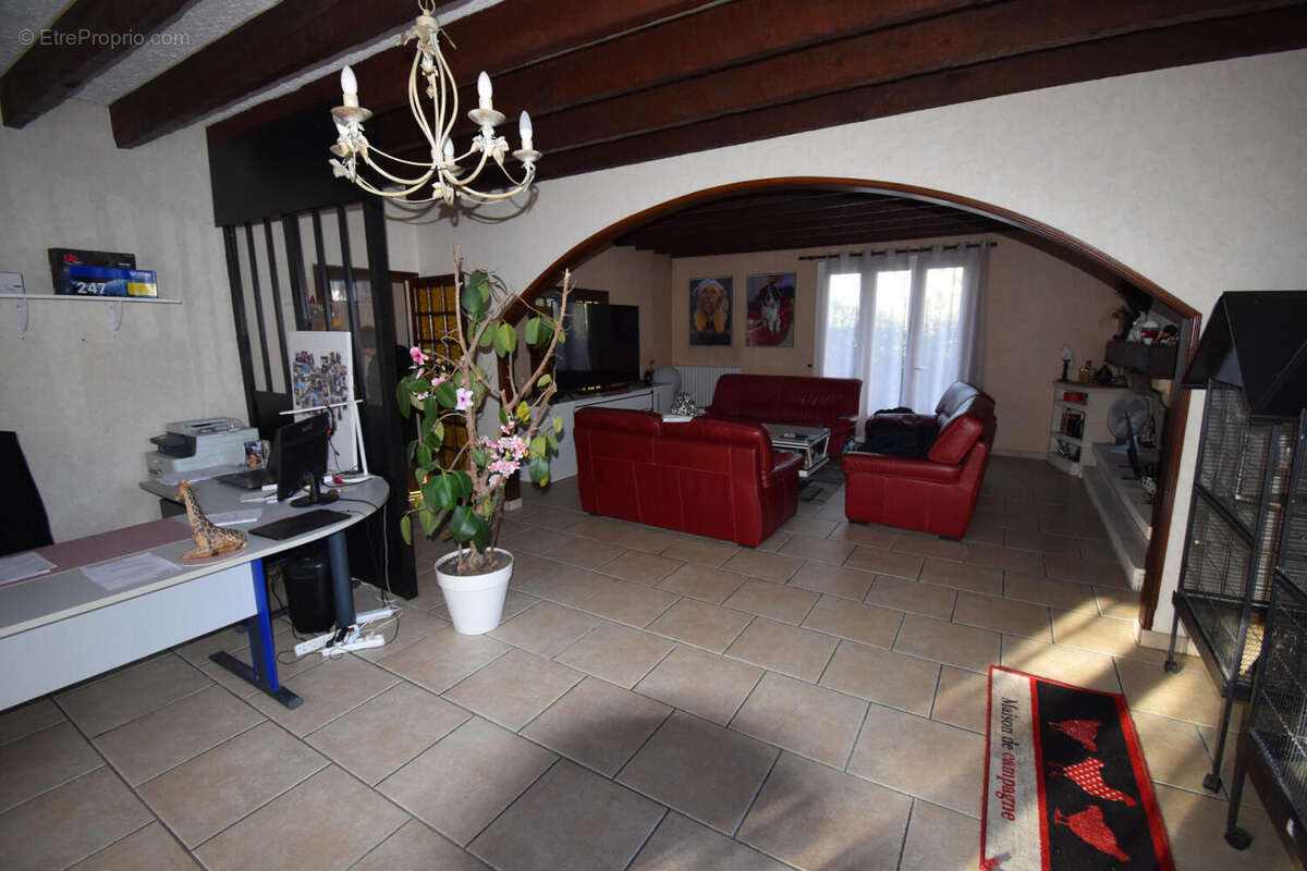 DSC_0038 - Maison à PUYMOYEN