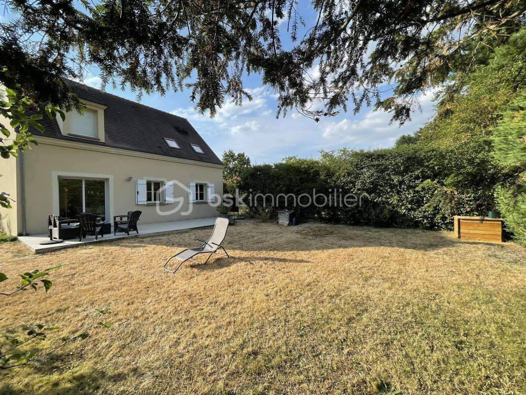 Maison BOIS LE ROI - 131m² - 4 chambres - photo 15