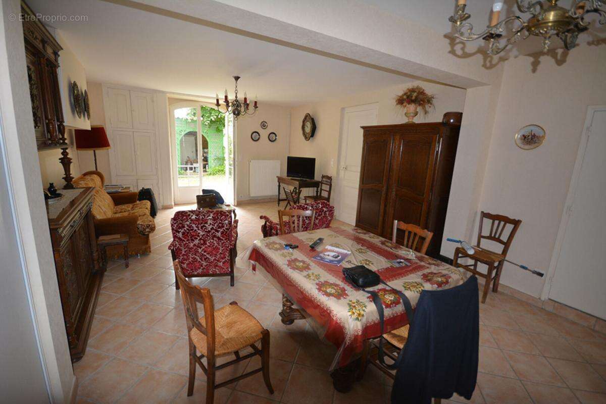 Maison à COUZEIX