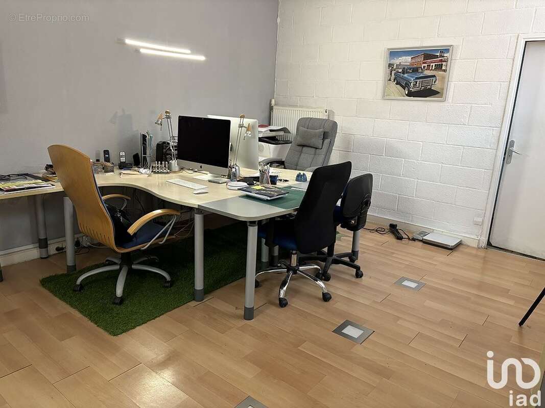 Photo 5 - Commerce à RUEIL-MALMAISON