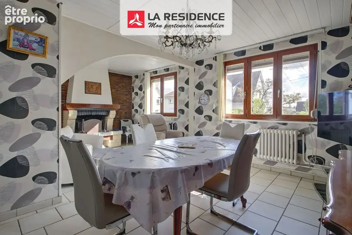Maison 5 pièces 80 m² à vendre à Saint-Etienne-Du-Rouvray (76800) - photo 3