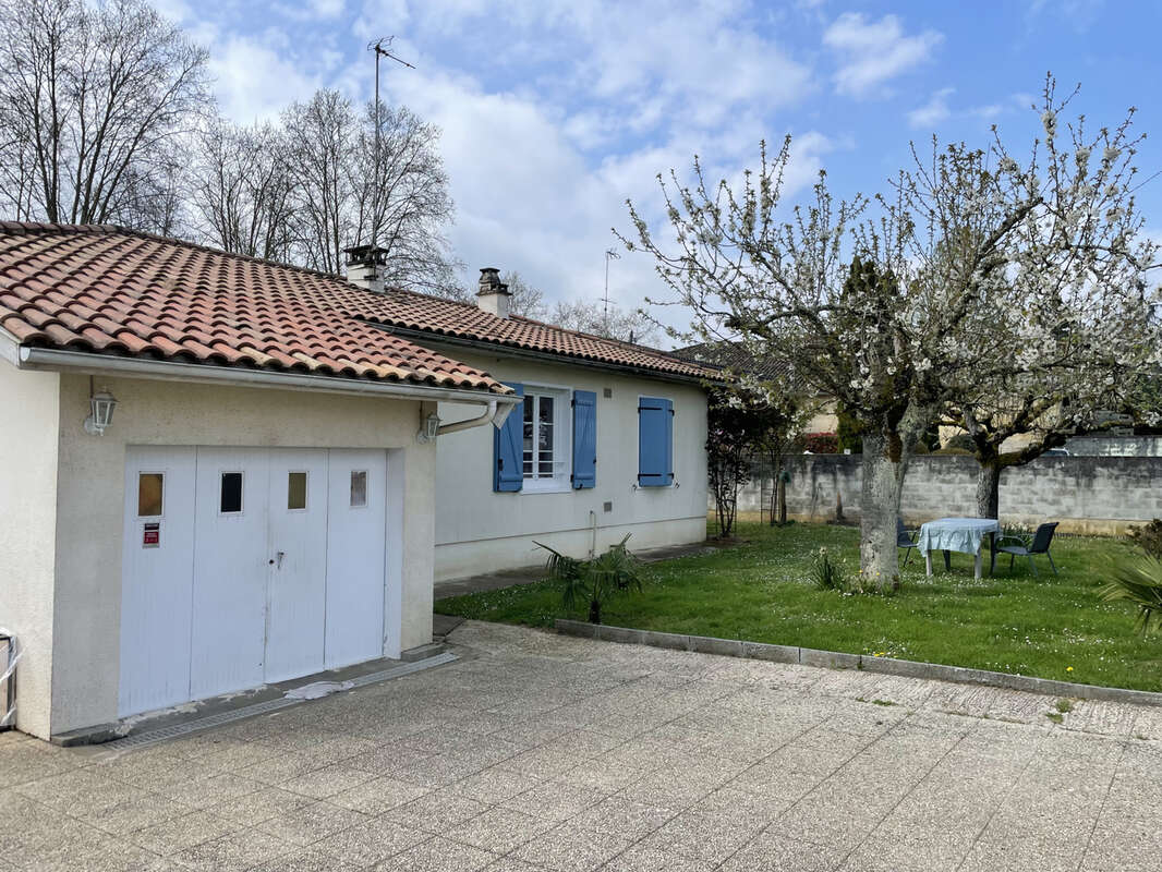 Maison à CASTILLON-LA-BATAILLE