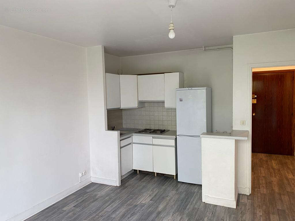 Appartement à CHARENTON-LE-PONT