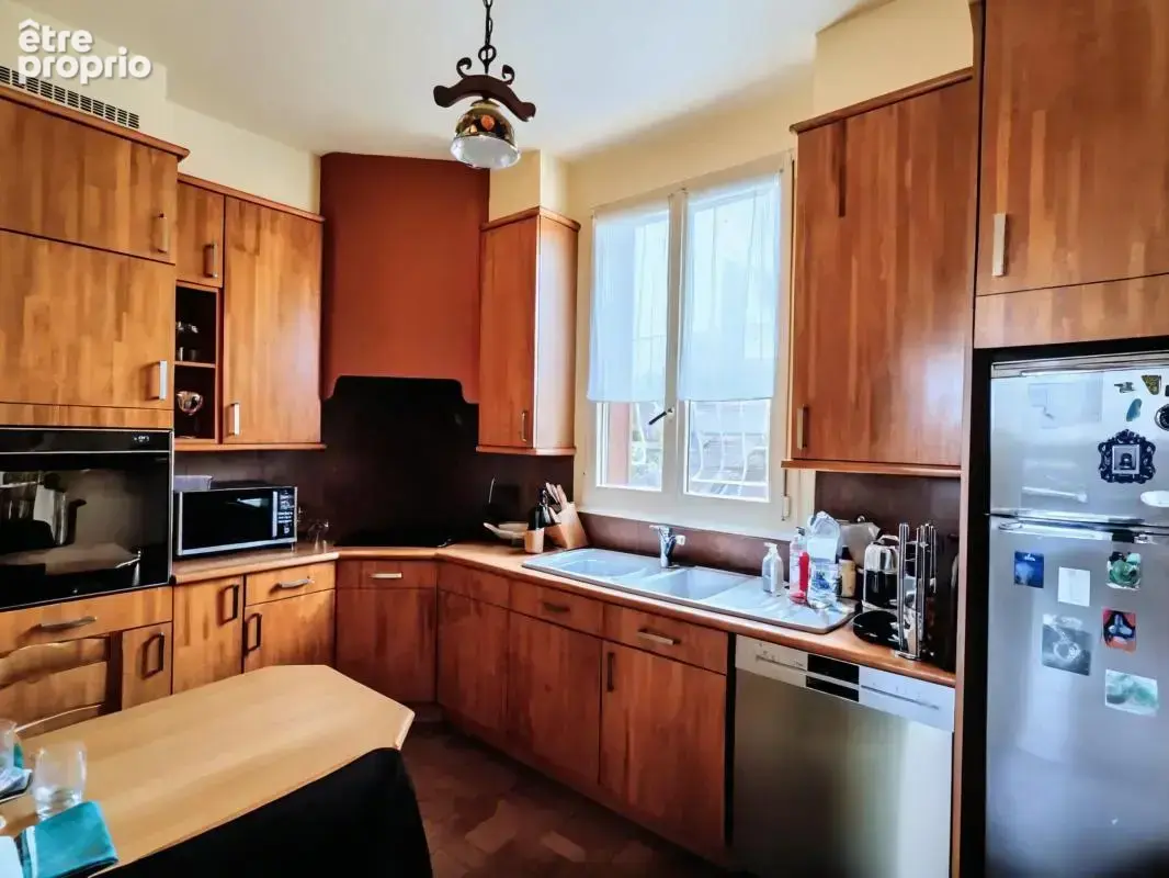 Maison 190 m² à La Celle-Saint-Cloud  - photo 11