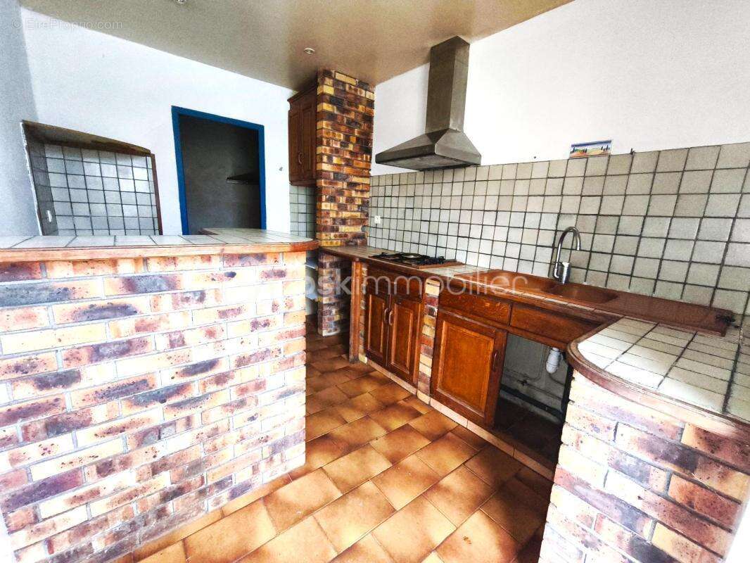 Maison à BAZORDAN