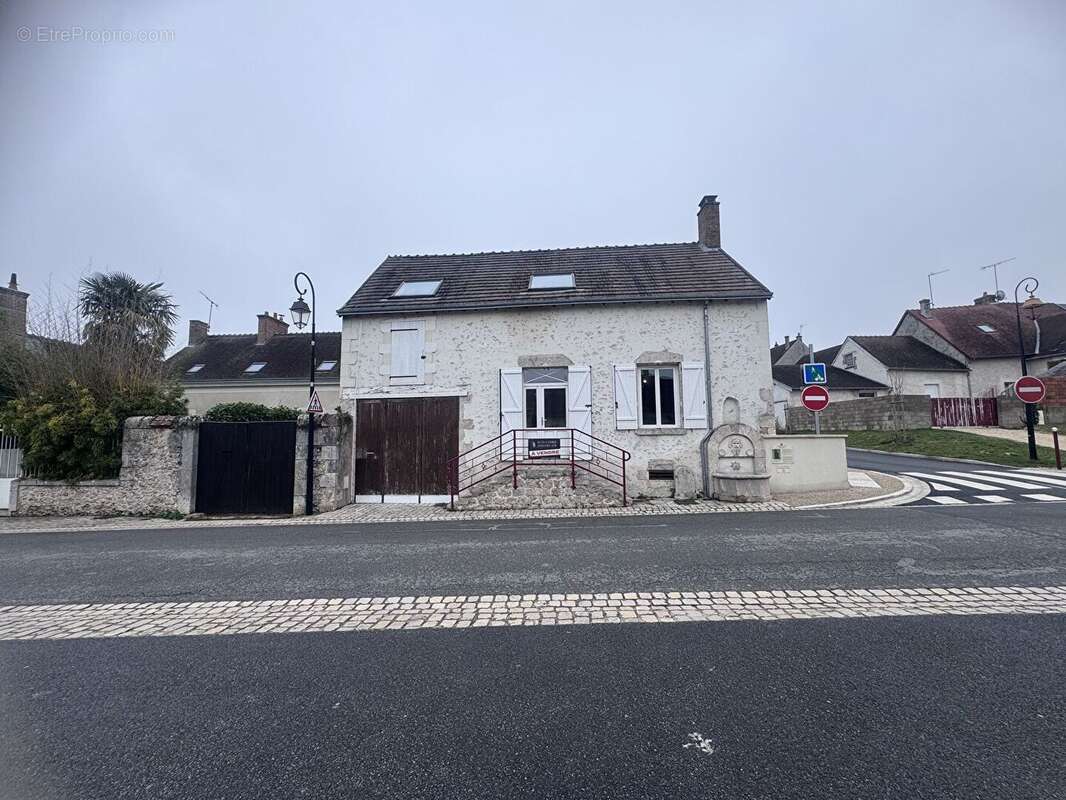 Maison à HUISSEAU-SUR-COSSON